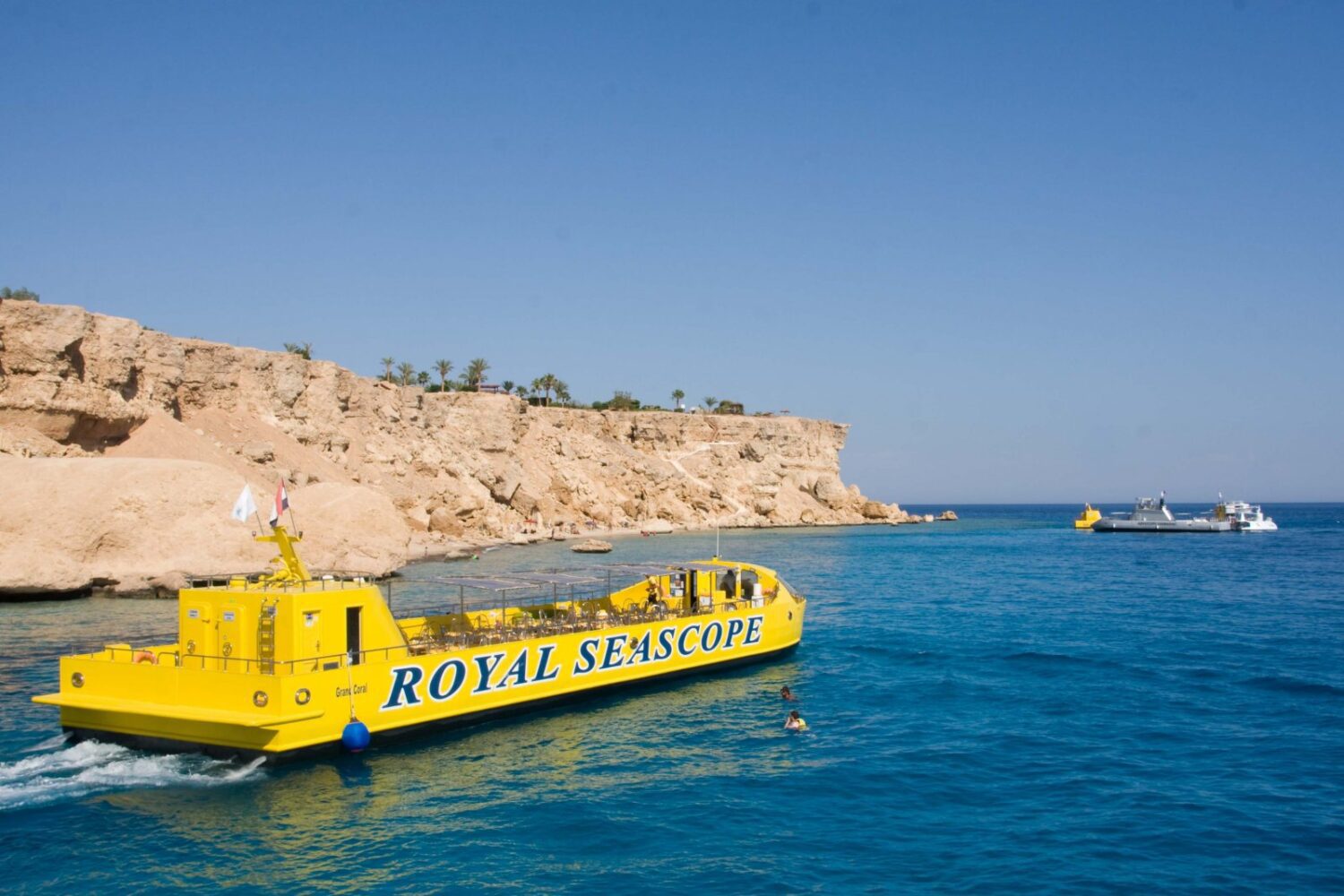 Semi Submarine Trip From Sharm El Sheikh Trivaeg