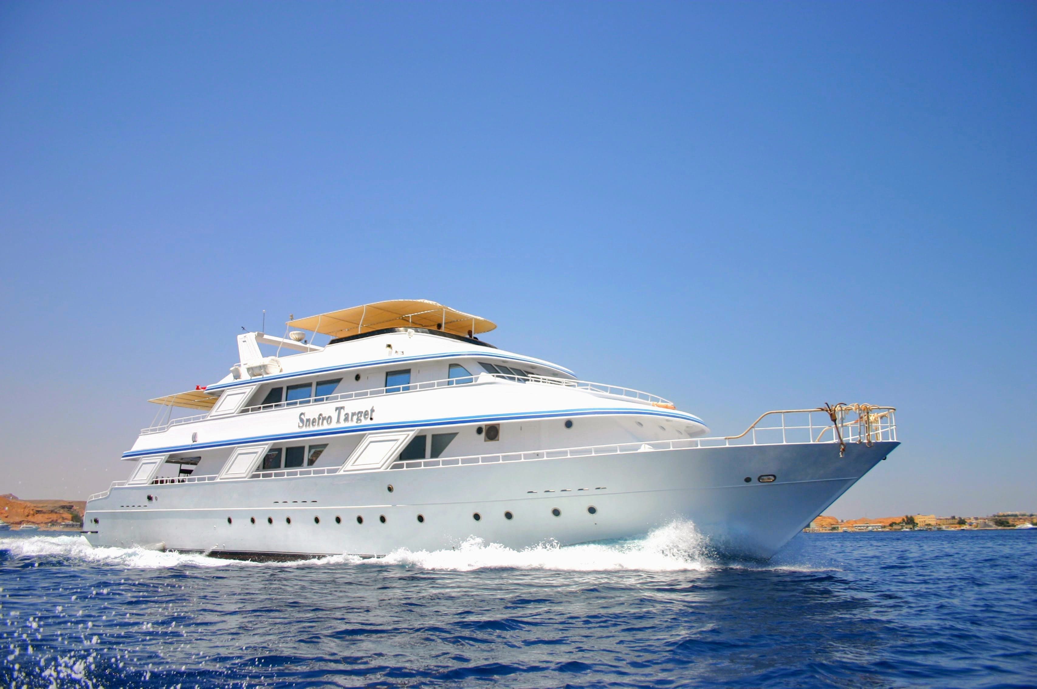 Private Boat Trip to Tiran Island or ras mohammed